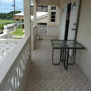 Super Breezy Cozynook ! Guest house